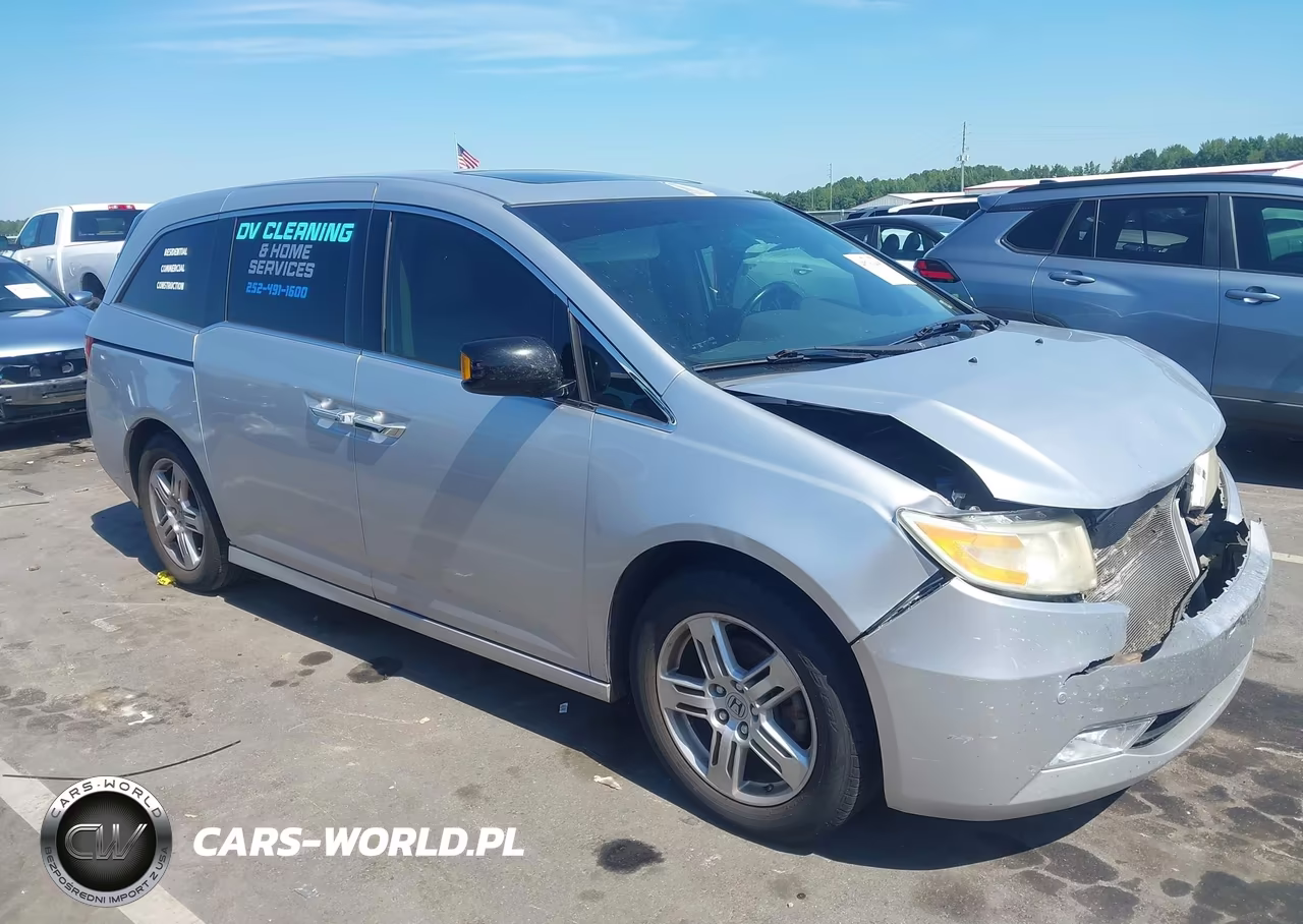 2011 Honda Odyssey Touring-Touring Elite