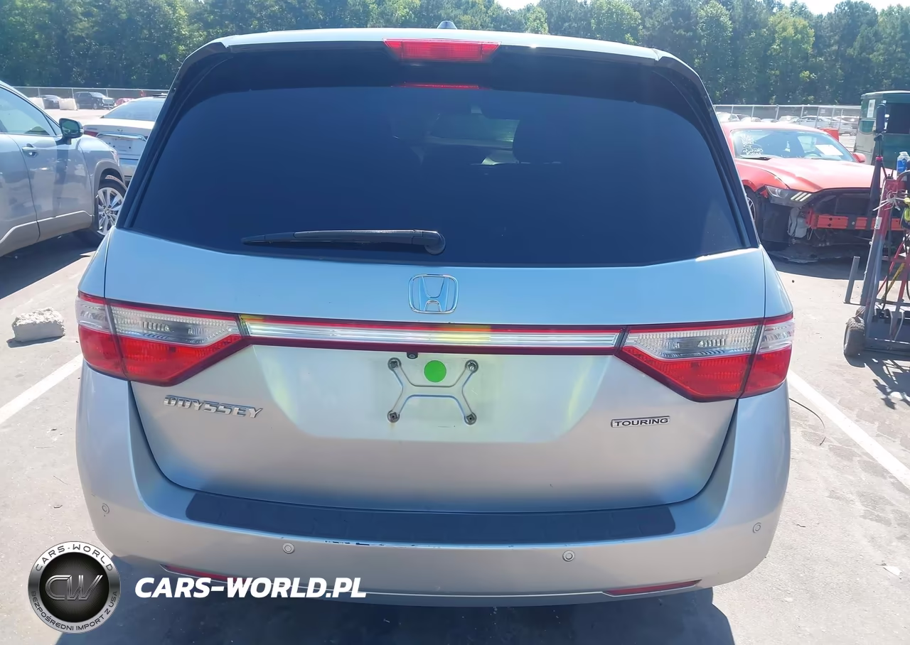 2011 Honda Odyssey Touring-Touring Elite VIN:5FNRL5H96BB076504 - 17