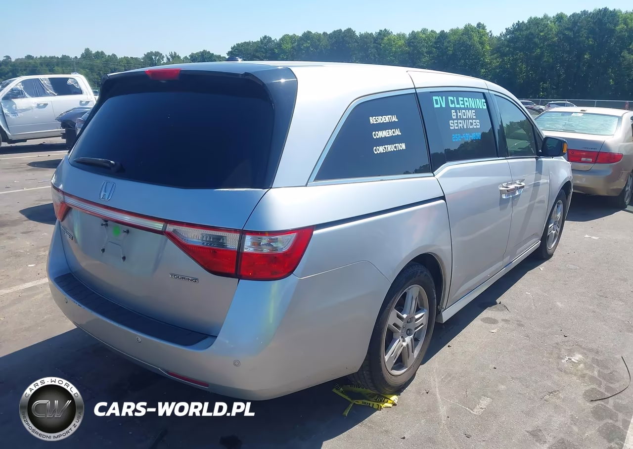2011 Honda Odyssey Touring-Touring Elite VIN:5FNRL5H96BB076504 - 4