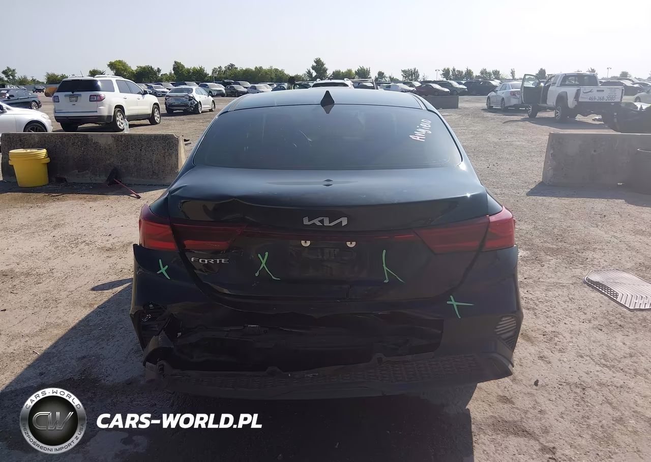 2024 Kia Forte Lxs VIN:3KPF24AD1RE837793 - 16