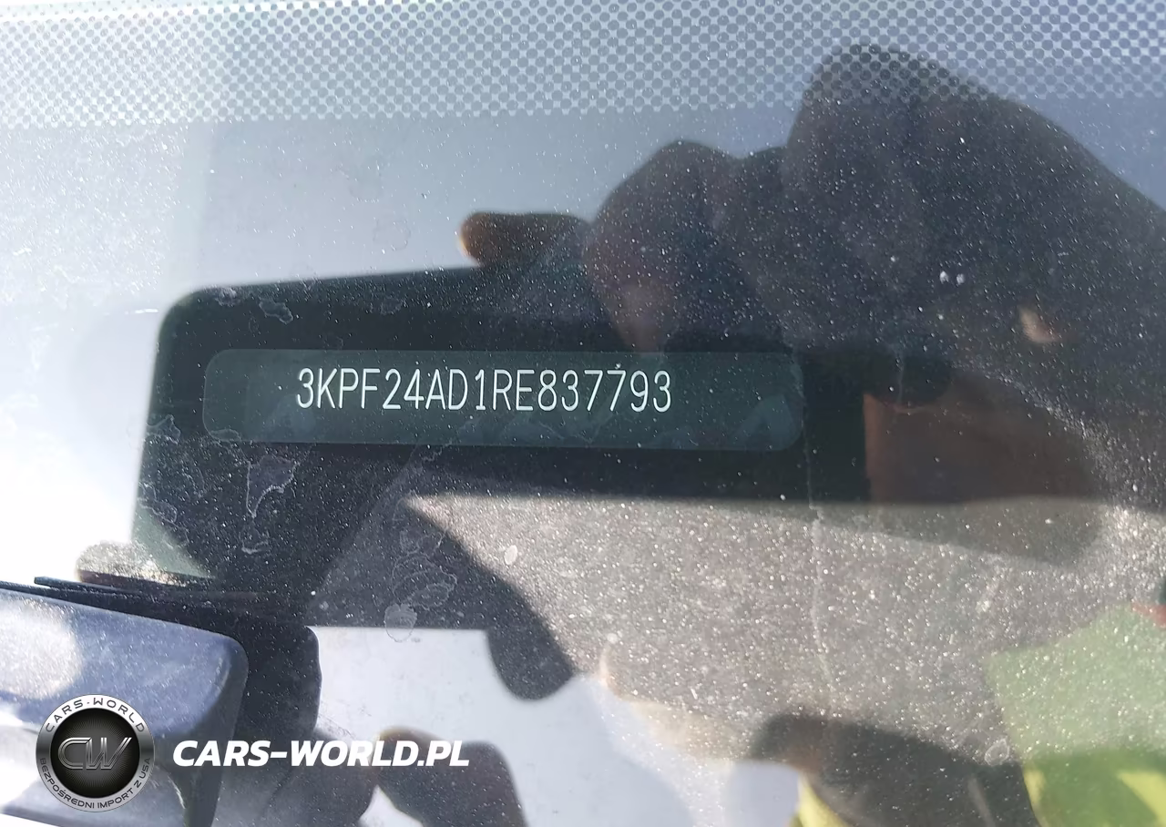 2024 Kia Forte Lxs VIN:3KPF24AD1RE837793 - 9