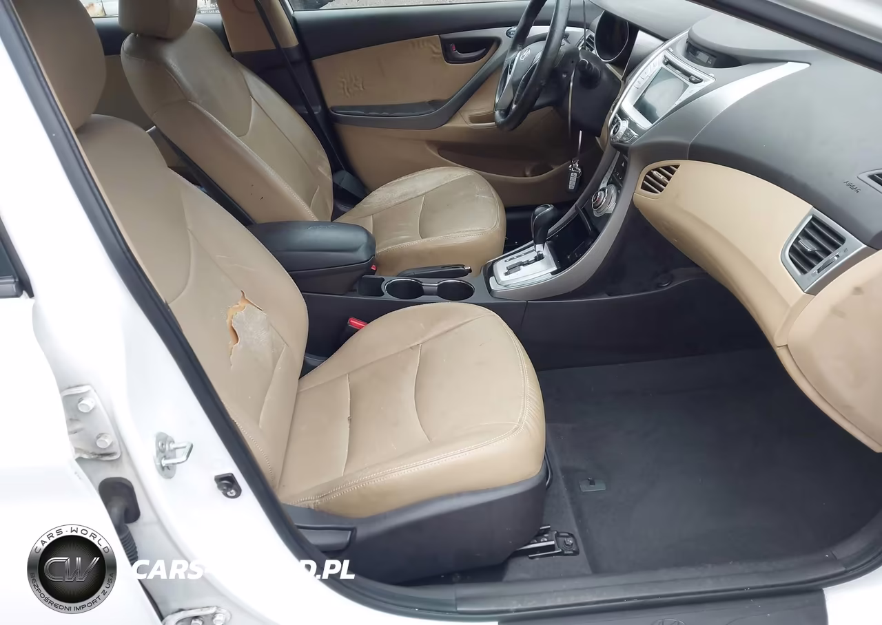 2012 Hyundai Elantra Limited VIN:5NPDH4AE8CH093546 - 5