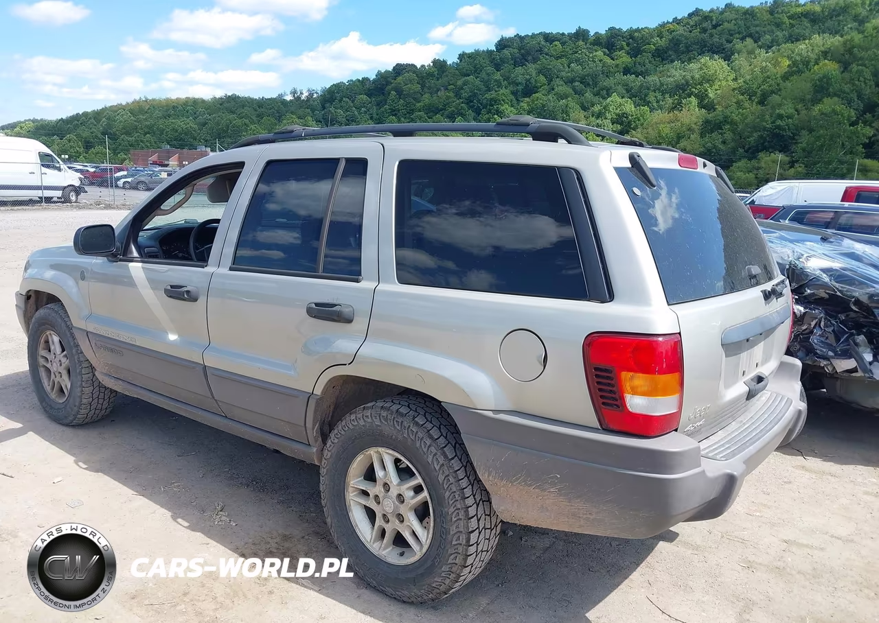 2004 Jeep Grand Cherokee Laredo VIN:1J4GW48S94C354902 - 3