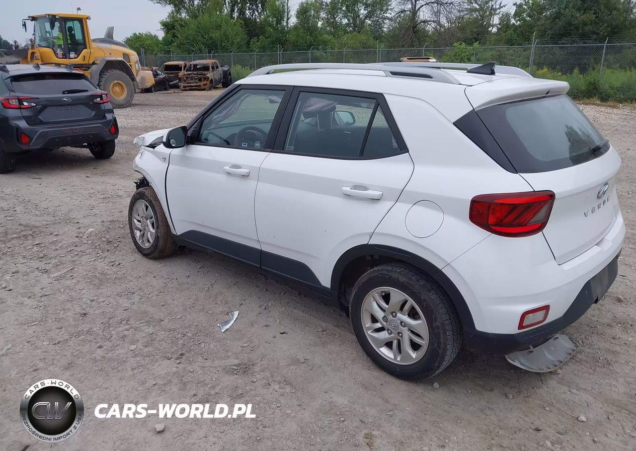 2020 Hyundai Venue Sel VIN:KMHRC8A37LU025167 - 3