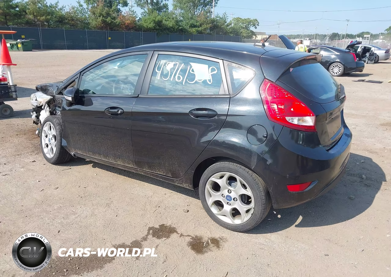 2011 Ford Fiesta Ses VIN:3FADP4FJ0BM162768 - 3
