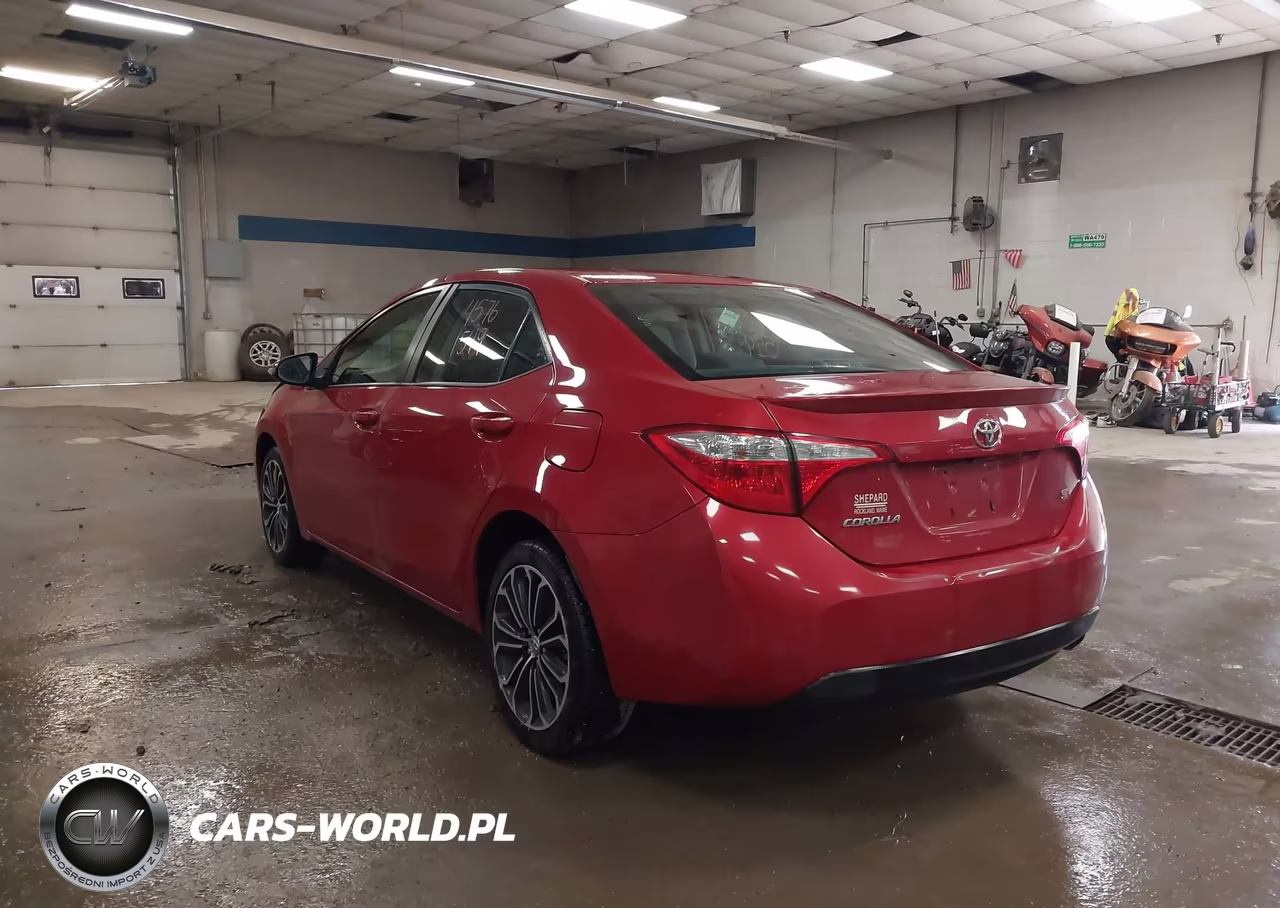 2015 Toyota Corolla S Plus VIN:2T1BURHE0FC315915 - 3