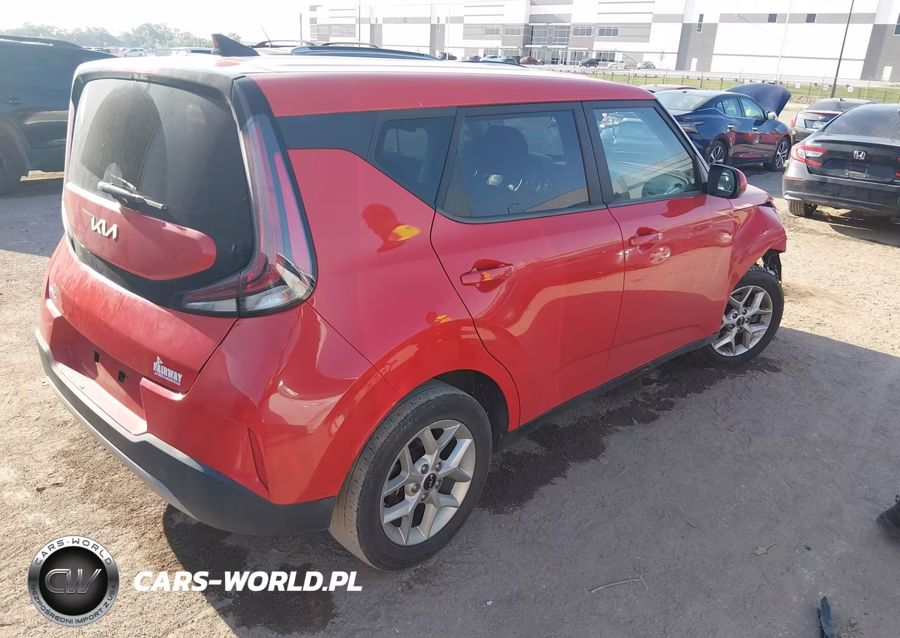 2023 Kia Soul Lx VIN:KNDJ23AU7P7208699 - 4