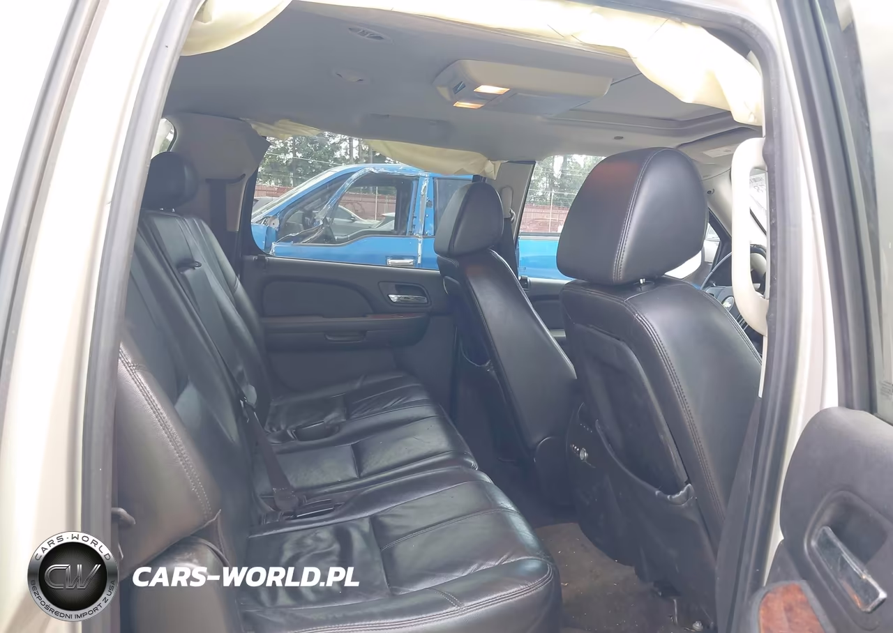2008 Chevrolet Suburban 1500 Lt VIN:1GNFC16058R230436 - 8