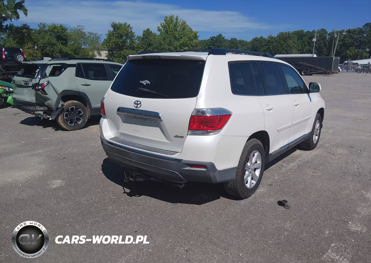 2012 Toyota Highlander Se V6 VIN:5TDBK3EH9CS142979 - 4
