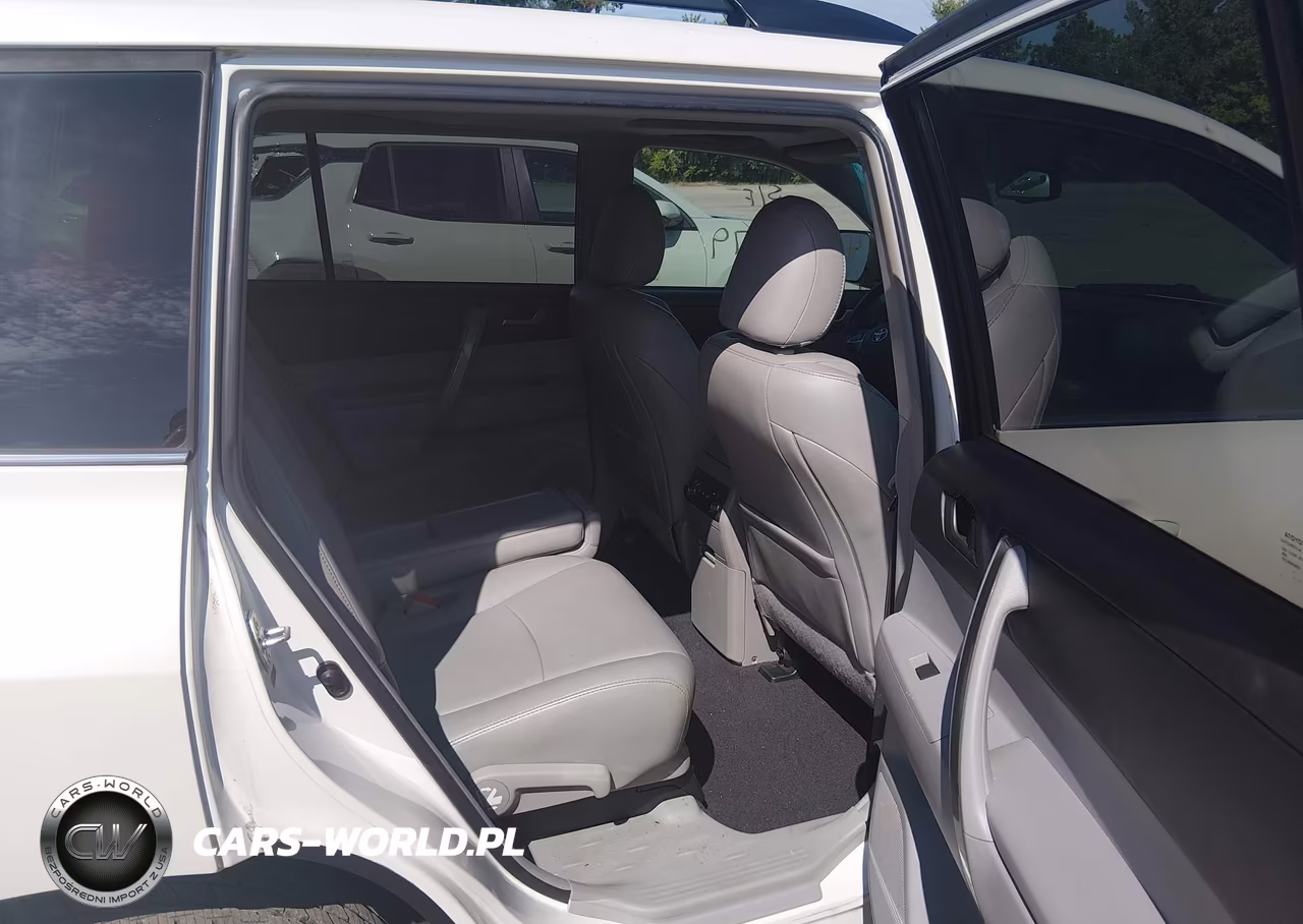 2012 Toyota Highlander Se V6 VIN:5TDBK3EH9CS142979 - 8