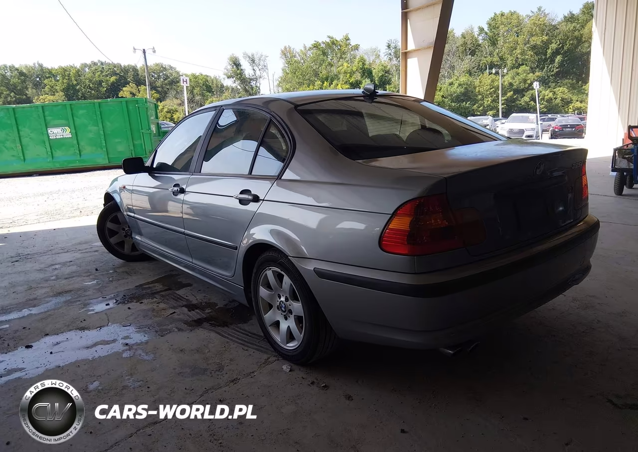 2005 BMW 325I VIN:WBAET37485NJ86143 - 3