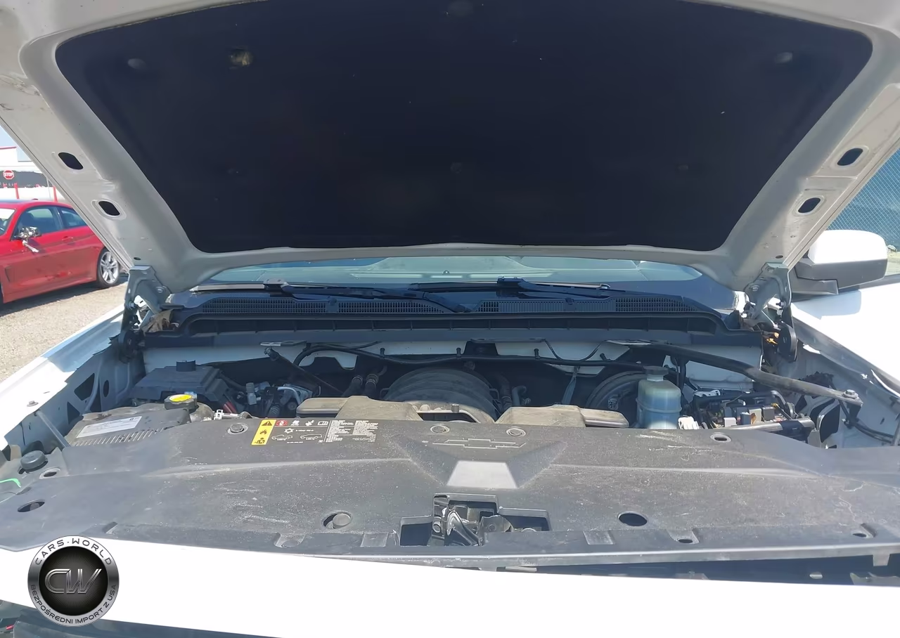 2018 Chevrolet Silverado 1500 2Lt VIN:3GCUKREC3JG645872 - 10