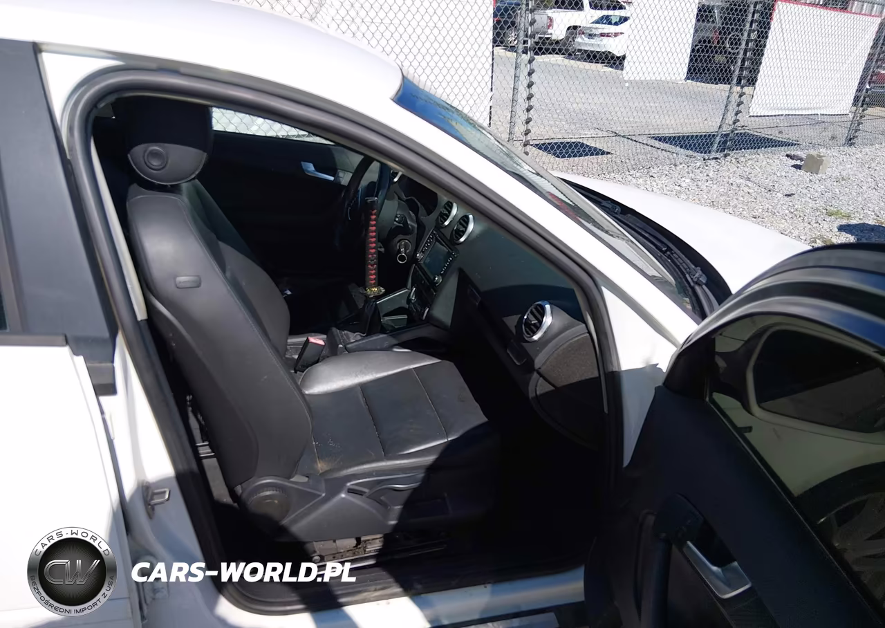 2010 Audi A3 2.0T Premium VIN:WAUPFAFM5AA127042 - 5