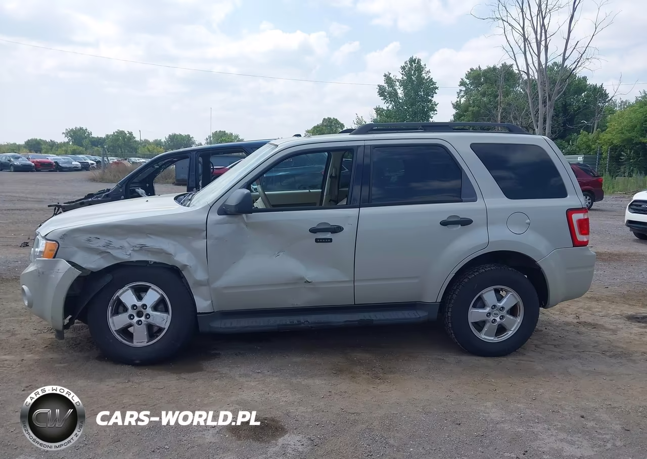 2009 Ford Escape Xlt VIN:1FMCU93G79KB01001 - 13