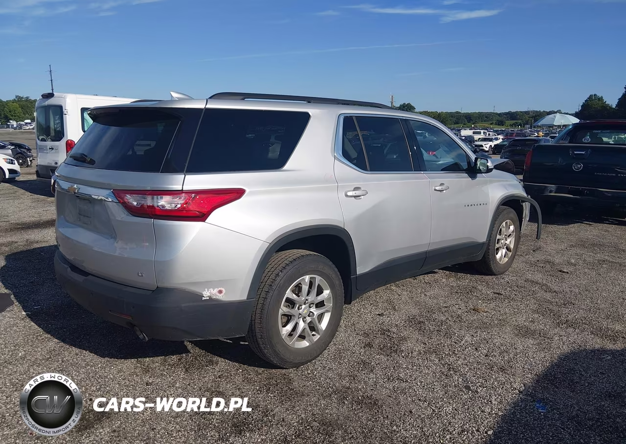 2019 Chevrolet Traverse 1Lt VIN:1GNEVGKW8KJ118030 - 4