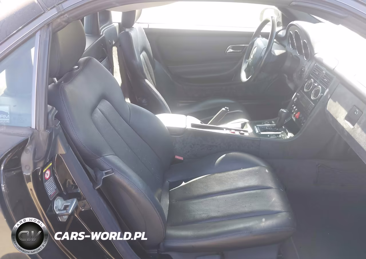 2000 Mercedes-Benz Slk 230 Kompressor VIN:WDBKK47F9YF145386 - 8