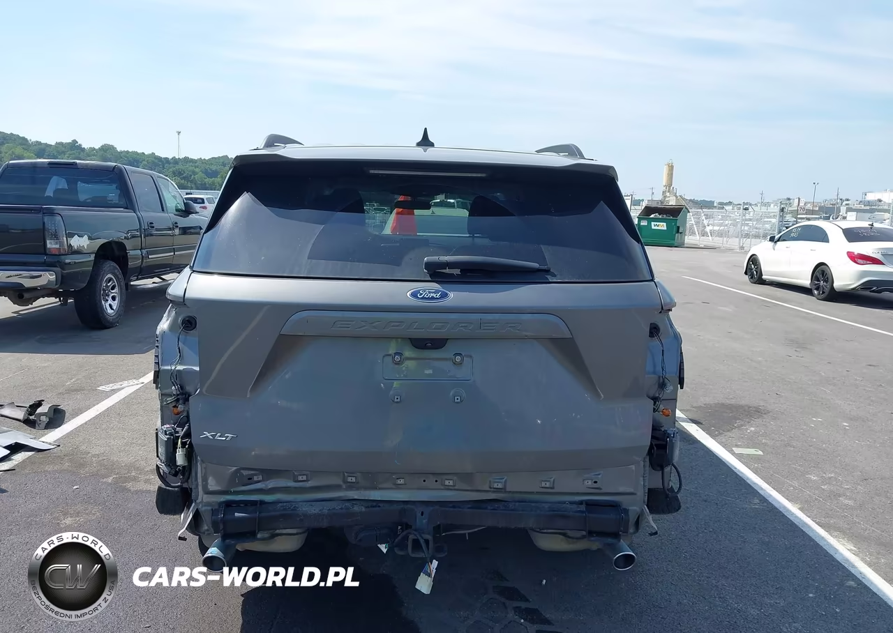 2023 Ford Explorer Xlt VIN:1FMSK7DH5PGB43180 - 17
