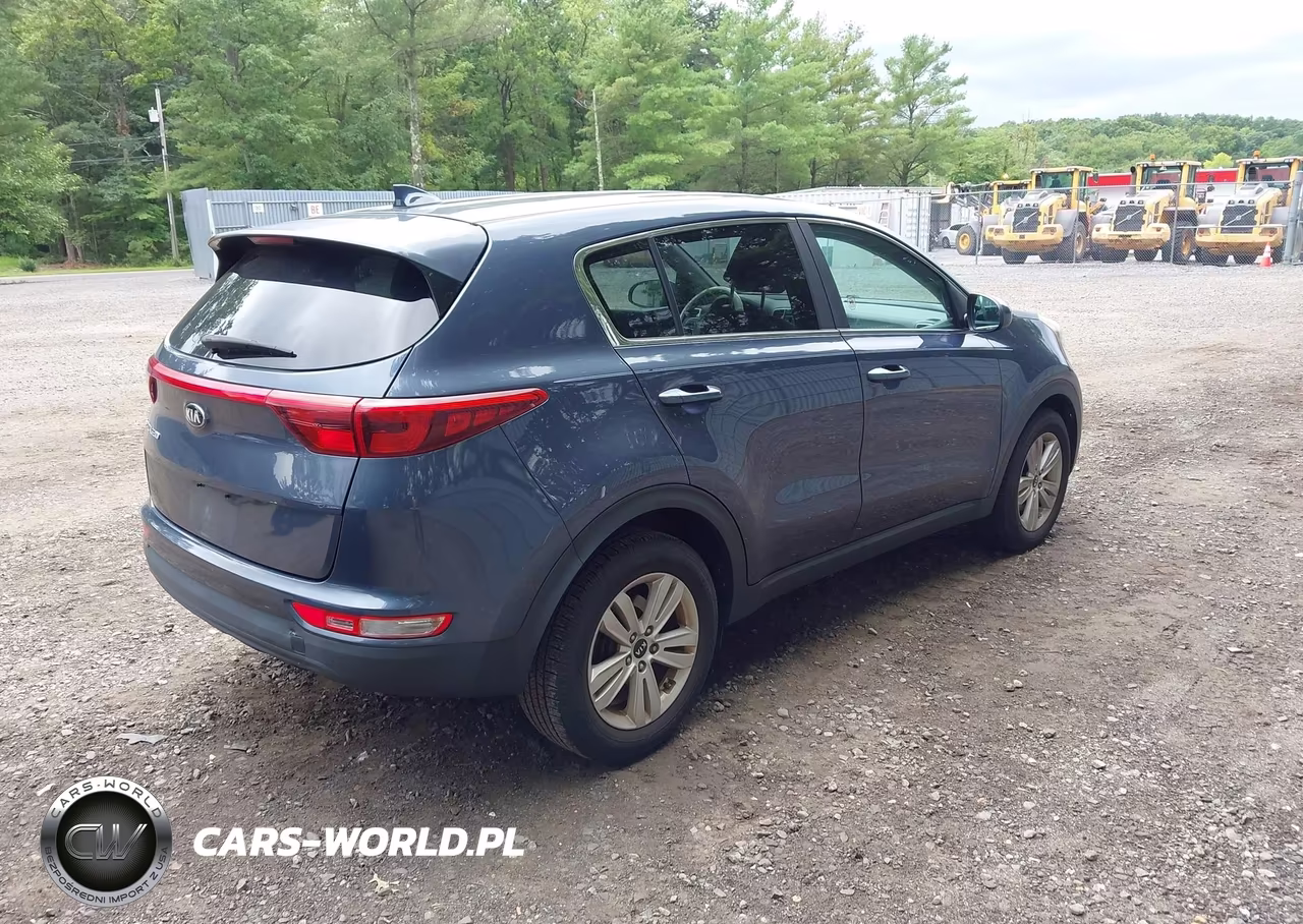 2018 Kia Sportage Lx VIN:KNDPM3AC7J7485937 - 4