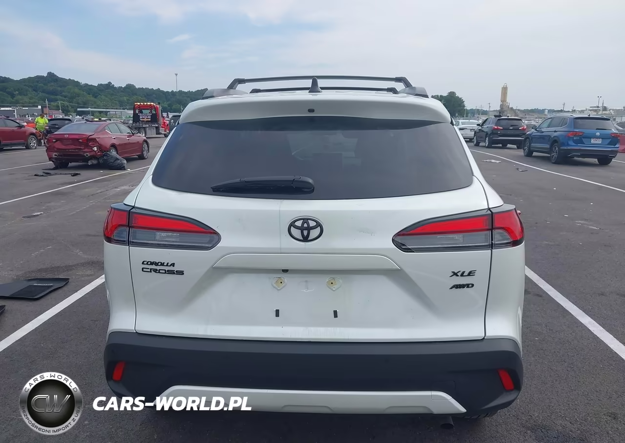 2026 Toyota Corolla Cross Xle VIN:7MUDAABG6TV160647 - 16