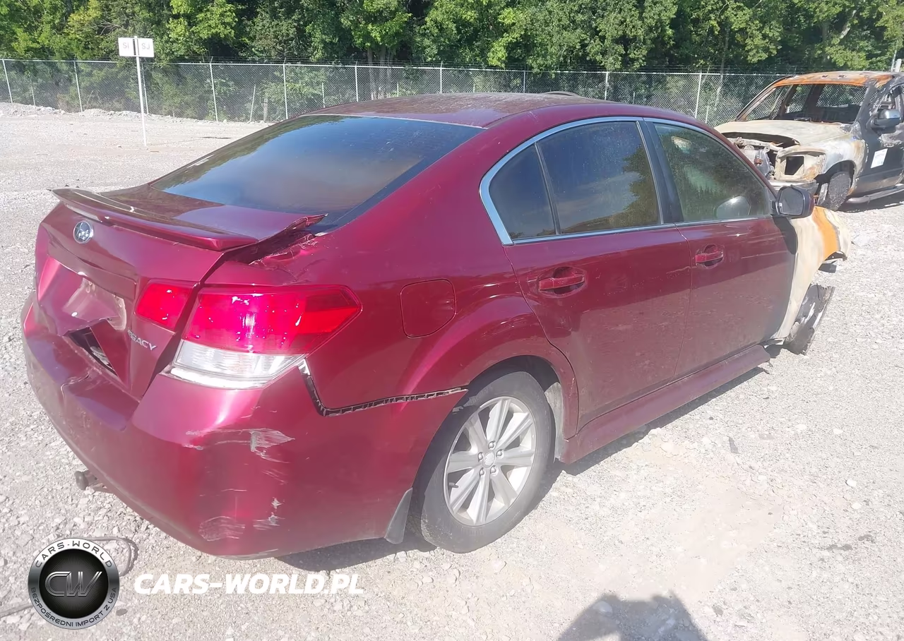2012 Subaru Legacy 2.5I Premium VIN:4S3BMCG67C3013940 - 4