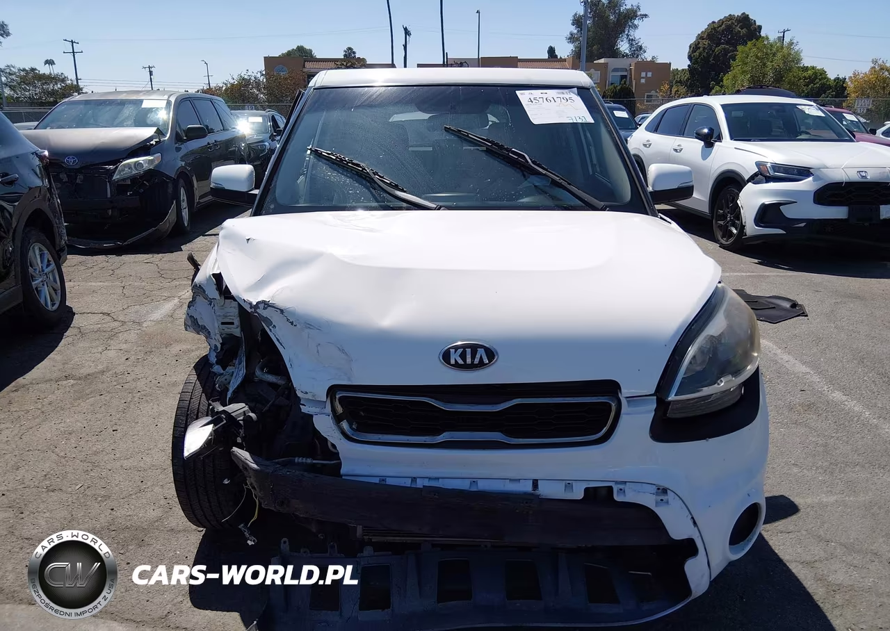 2013 Kia Soul + VIN:KNDJT2A6XD7777258 - 12