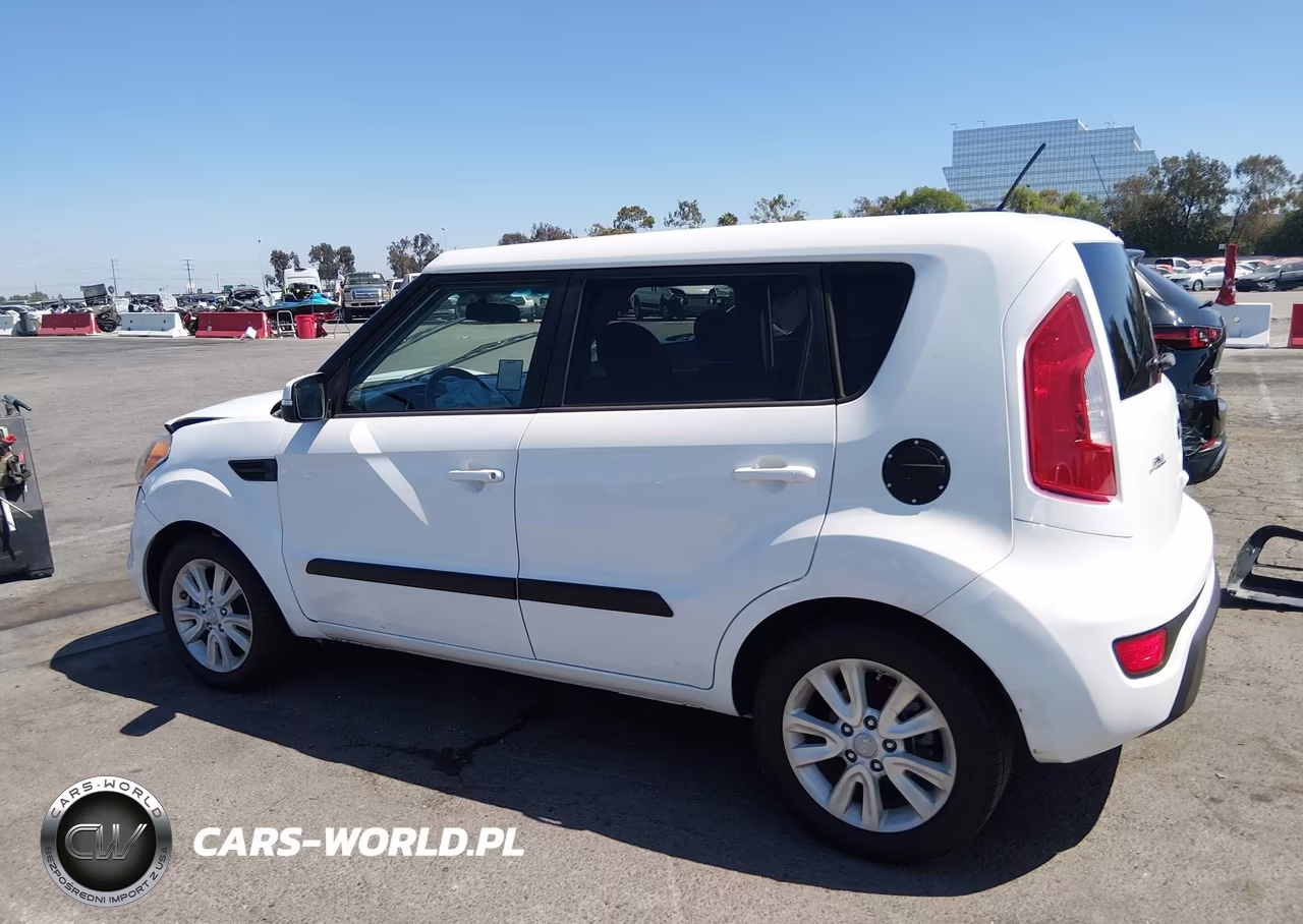 2013 Kia Soul + VIN:KNDJT2A6XD7777258 - 14