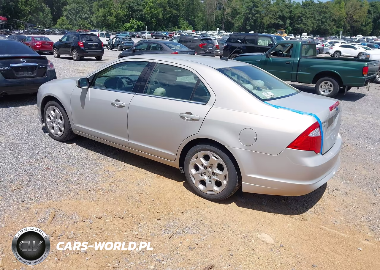 2010 Ford Fusion Se VIN:3FAHP0HA5AR297544 - 3