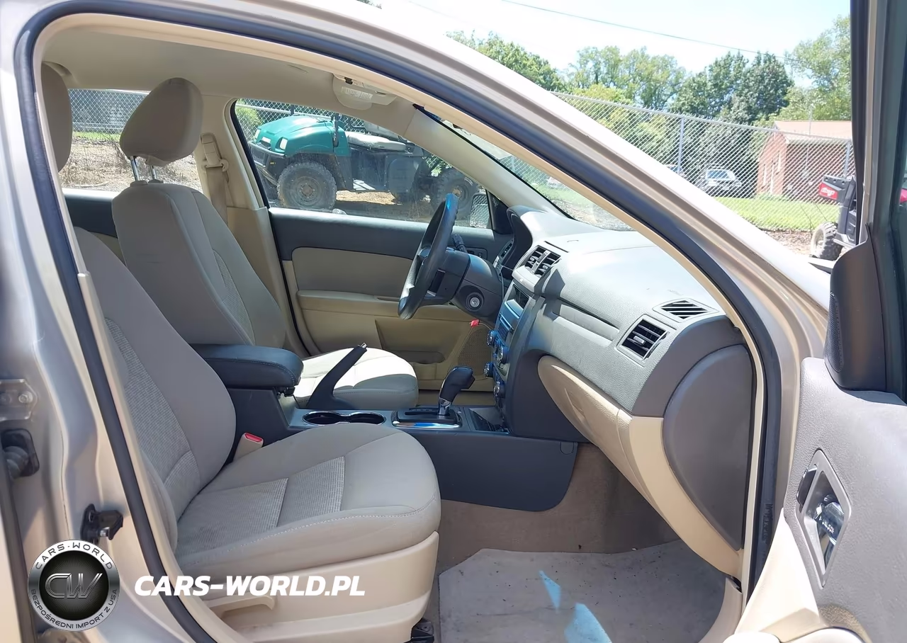 2010 Ford Fusion Se VIN:3FAHP0HA5AR297544 - 5