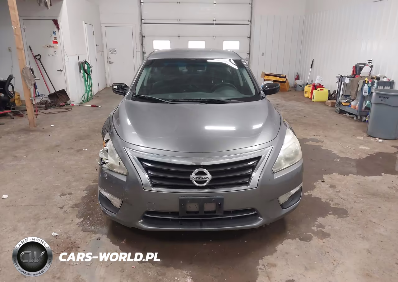 2015 Nissan Altima 2.5 VIN:1N4AL3AP8FC421213 - 12