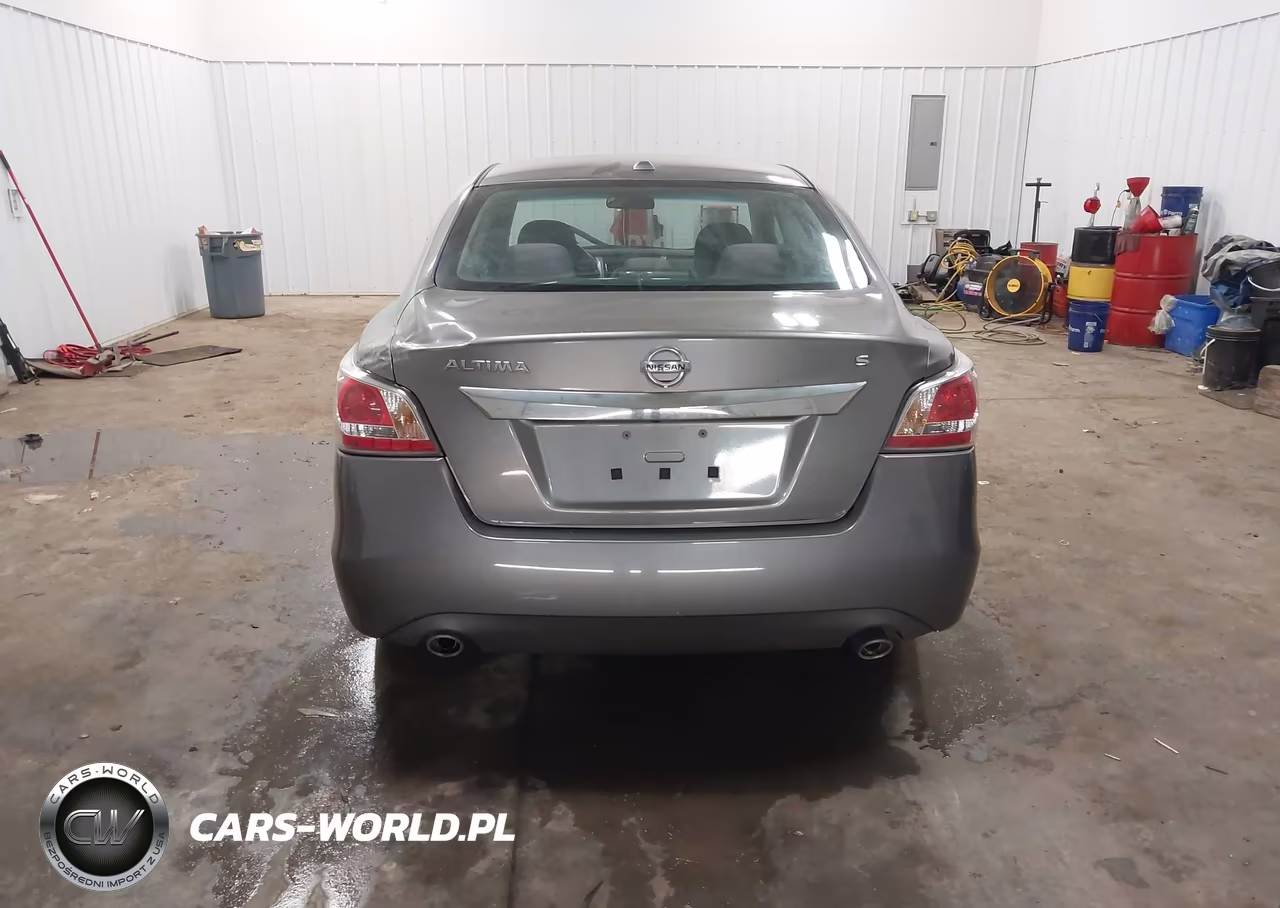 2015 Nissan Altima 2.5 VIN:1N4AL3AP8FC421213 - 16