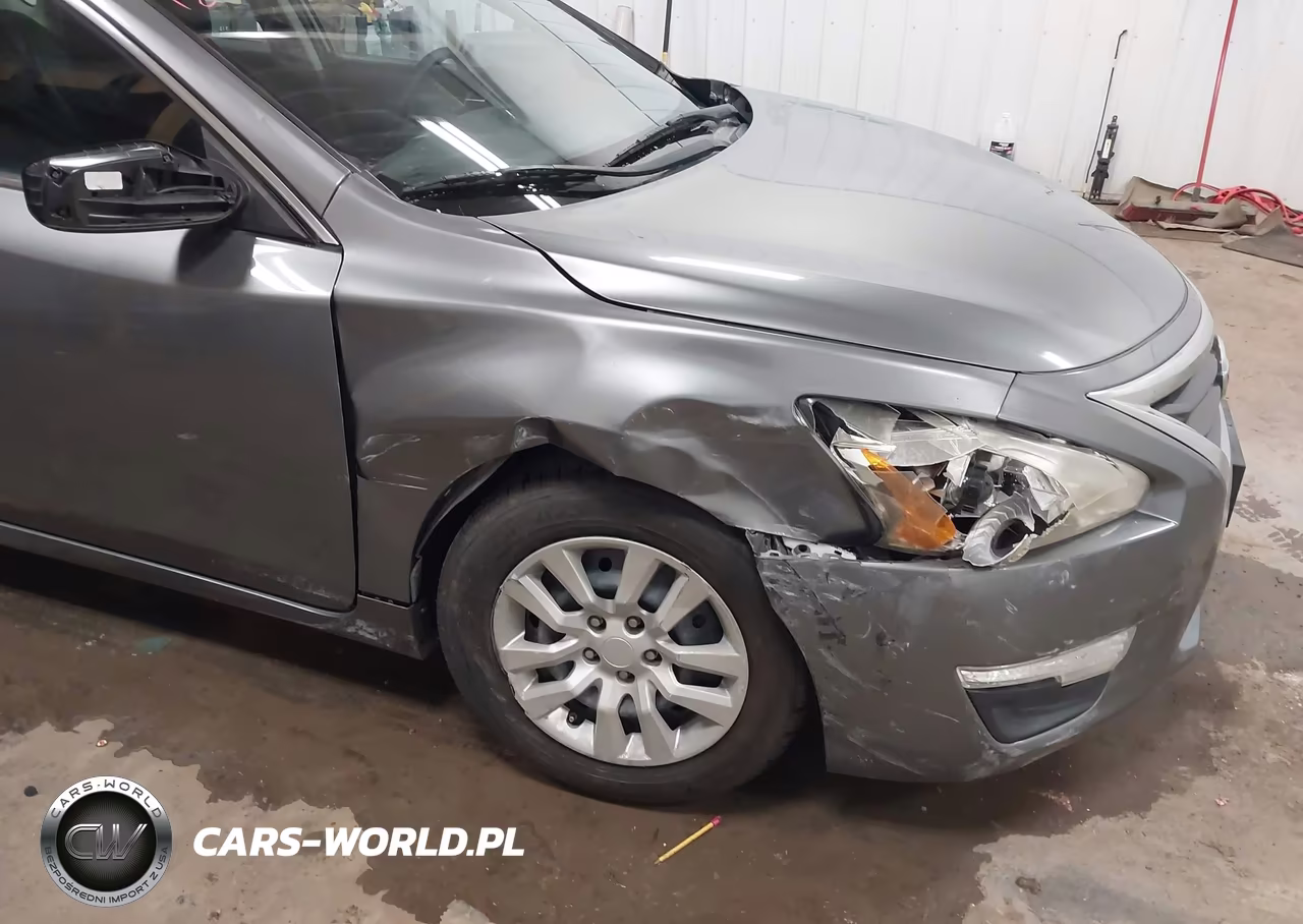 2015 Nissan Altima 2.5 VIN:1N4AL3AP8FC421213 - 6