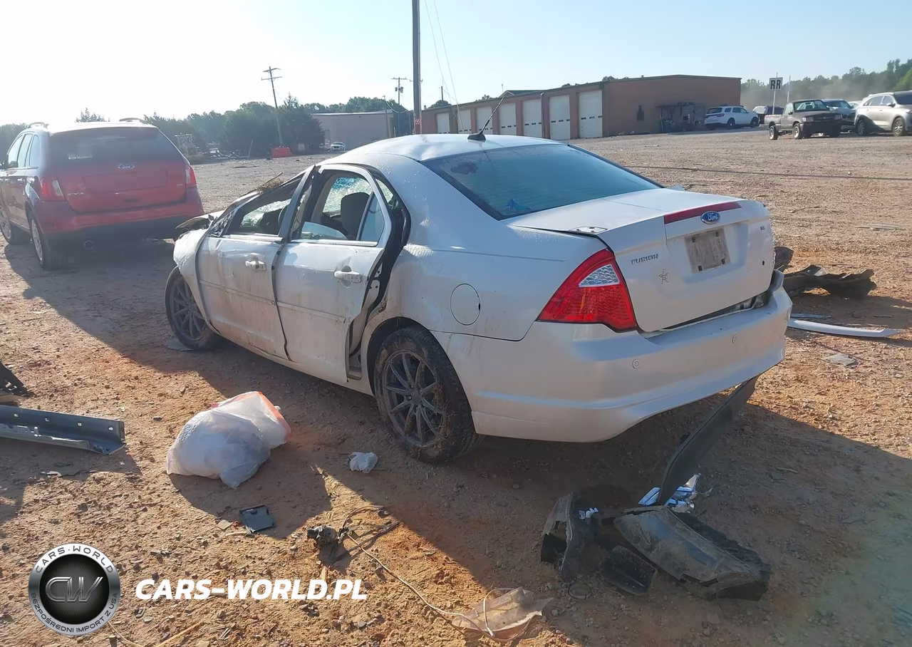 2010 Ford Fusion Se VIN:3FAHP0HA1AR116164 - 3