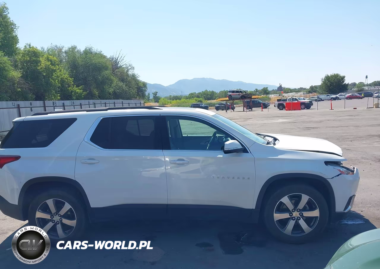 2019 Chevrolet Traverse 3Lt VIN:1GNERHKW4KJ202601 - 13