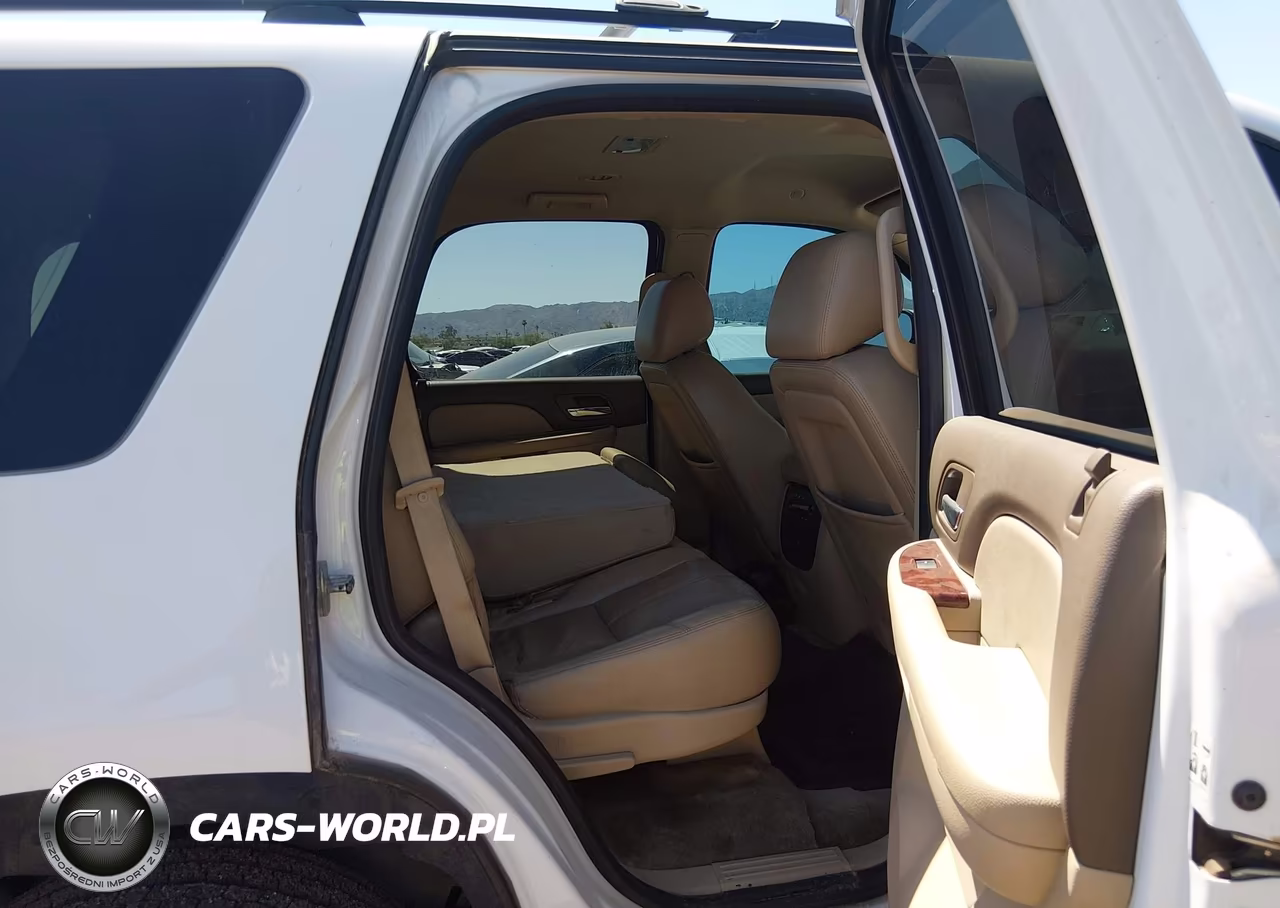 2013 Chevrolet Tahoe Lt VIN:1GNSCBE04DR305434 - 8