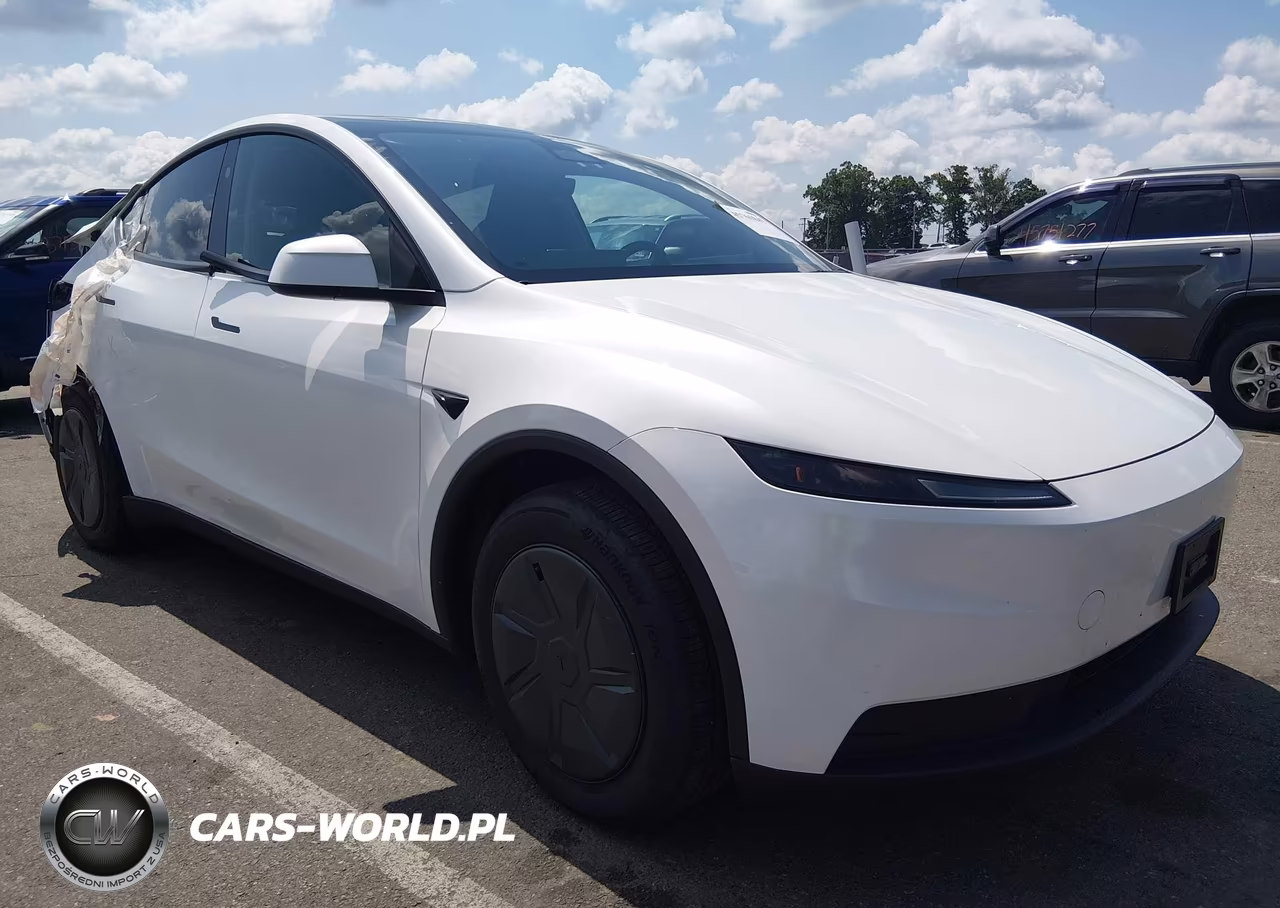 2026 Tesla Model Y All-Wheel Drive-Long Range Launch Series-Premium All-Wheel Drive – zdjęcie 1 z 18