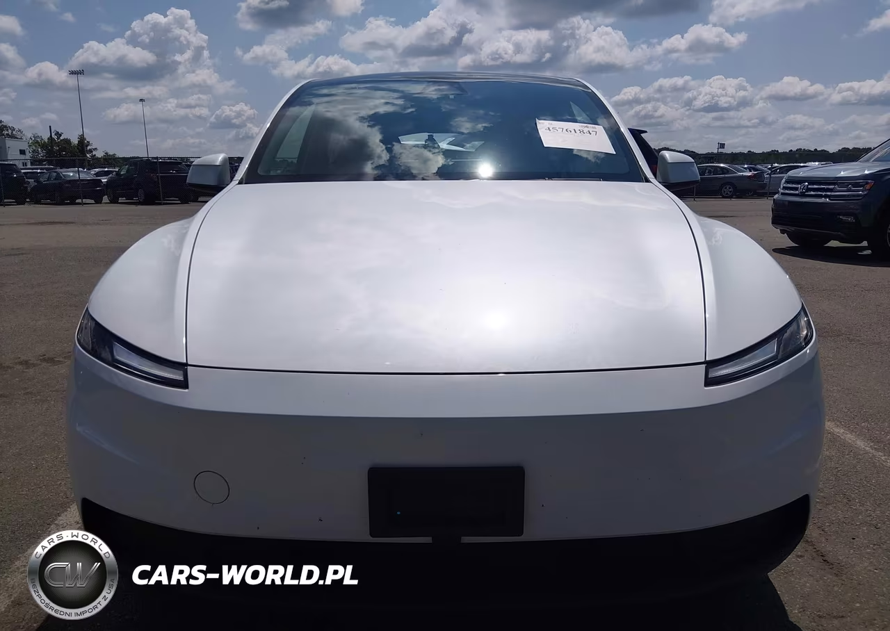 2026 Tesla Model Y All-Wheel Drive-Long Range Launch Series-Premium All-Wheel Drive VIN:7SAYGDEE2TA638315 - 12