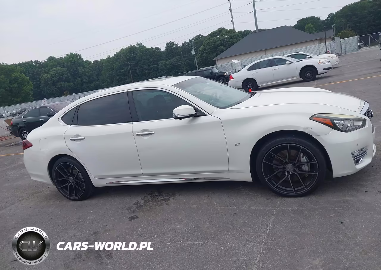 2015 Infiniti Q70L 3.7 VIN:JN1BY1PP0FM602024 - 13