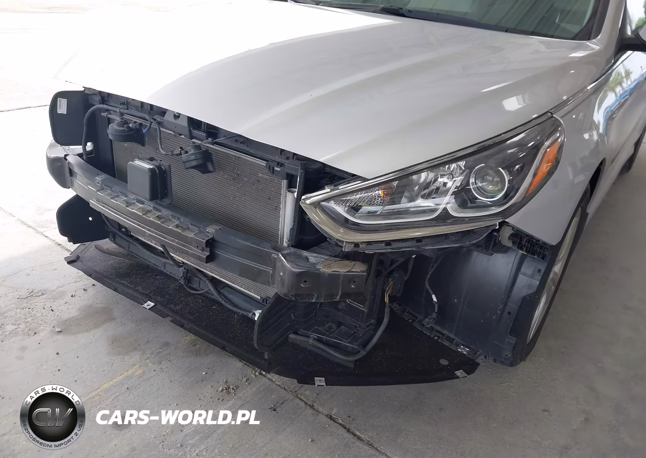 2018 Hyundai Sonata Sport VIN:5NPE34AF5JH714380 - 6