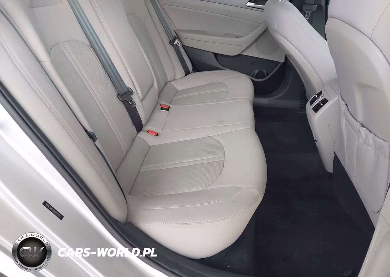 2018 Hyundai Sonata Sport VIN:5NPE34AF5JH714380 - 8