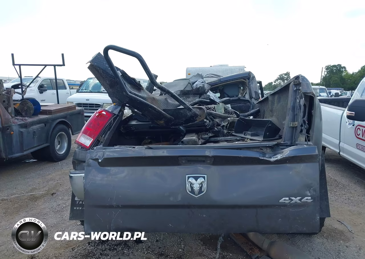 2015 Ram 3500 Tradesman VIN:3C63RRGL4FG703863 - 14