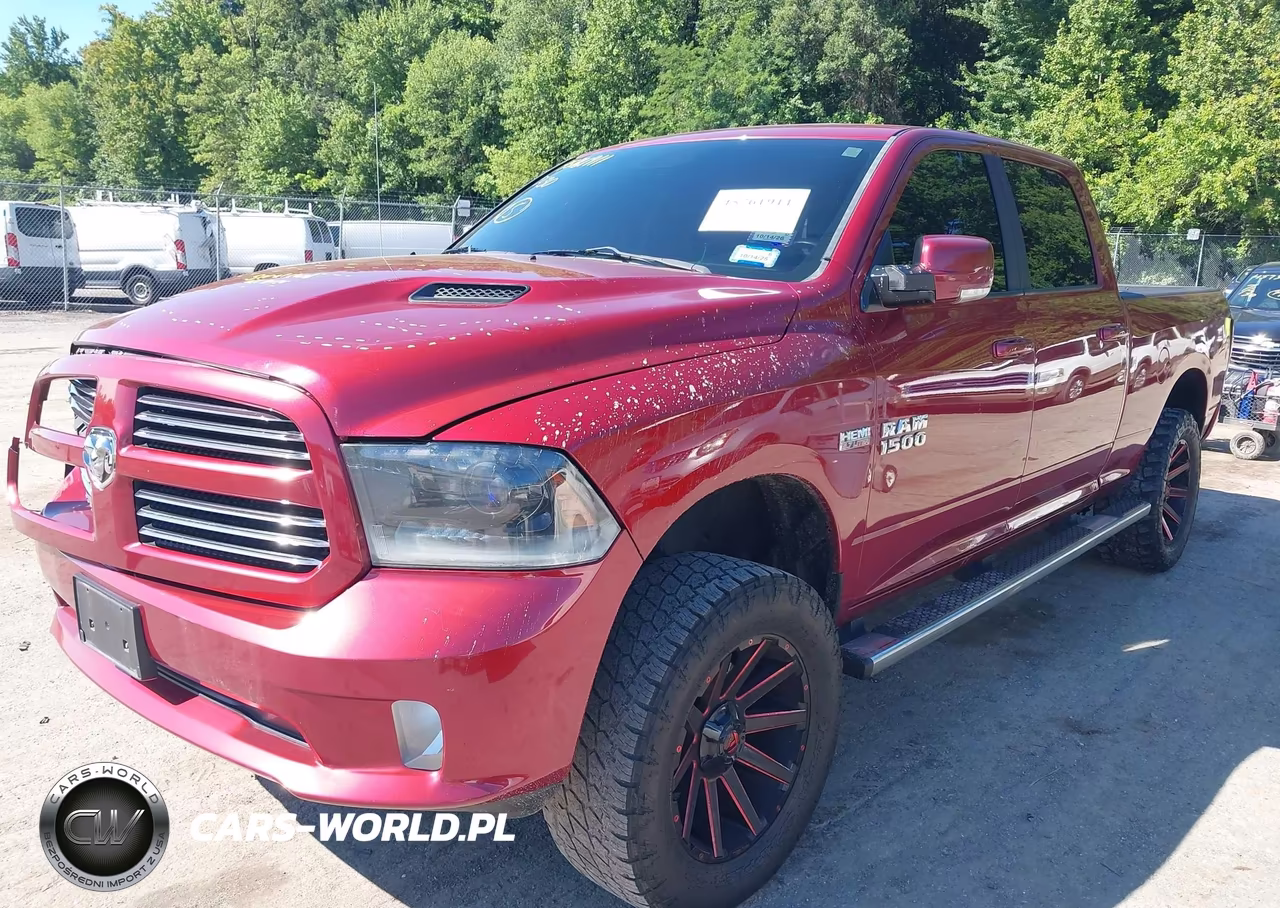 2015 Ram 1500 Sport VIN:1C6RR7UT8FS592777 - 2