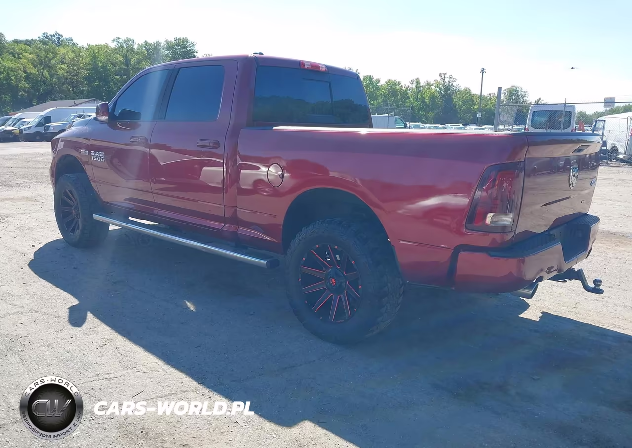 2015 Ram 1500 Sport VIN:1C6RR7UT8FS592777 - 3