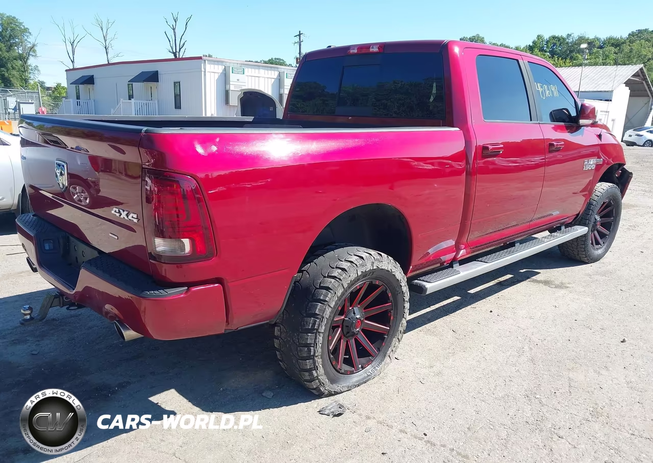 2015 Ram 1500 Sport VIN:1C6RR7UT8FS592777 - 4