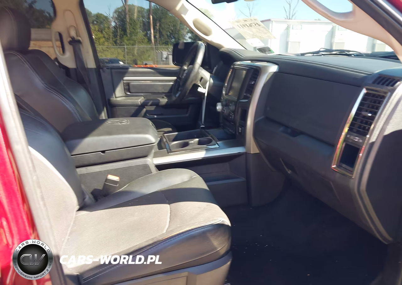 2015 Ram 1500 Sport VIN:1C6RR7UT8FS592777 - 5
