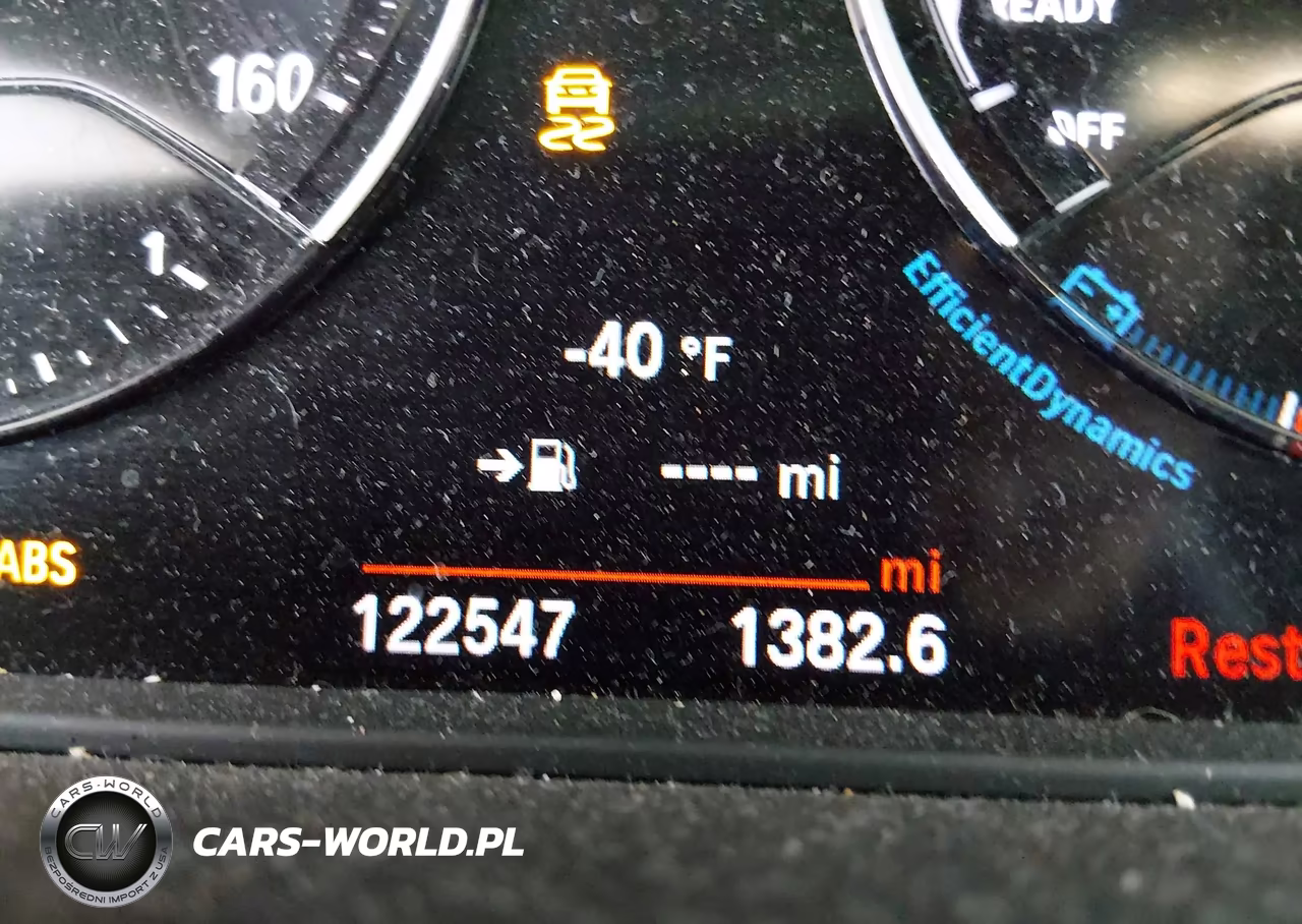 2018 BMW X1 xDrive28I VIN:WBXHT3C3XJ5L29782 - 15