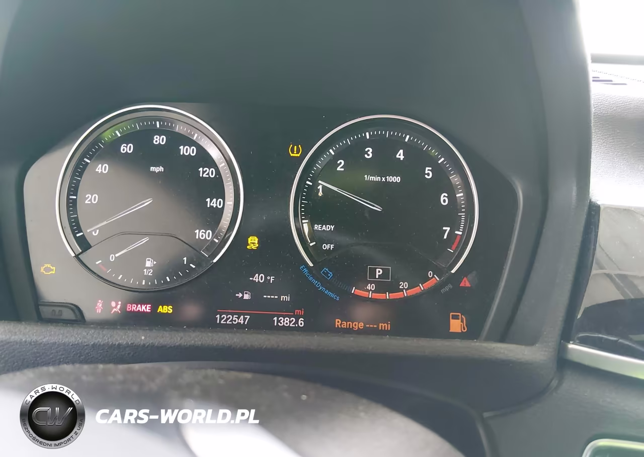 2018 BMW X1 xDrive28I VIN:WBXHT3C3XJ5L29782 - 7