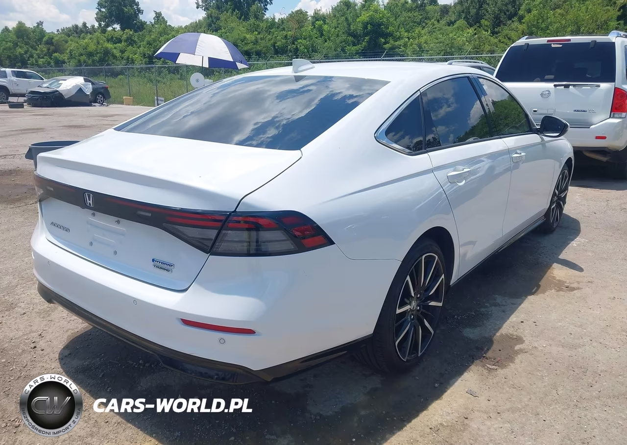 2025 Honda Accord Hybrid Touring VIN:1HGCY2F81SA052556 - 4