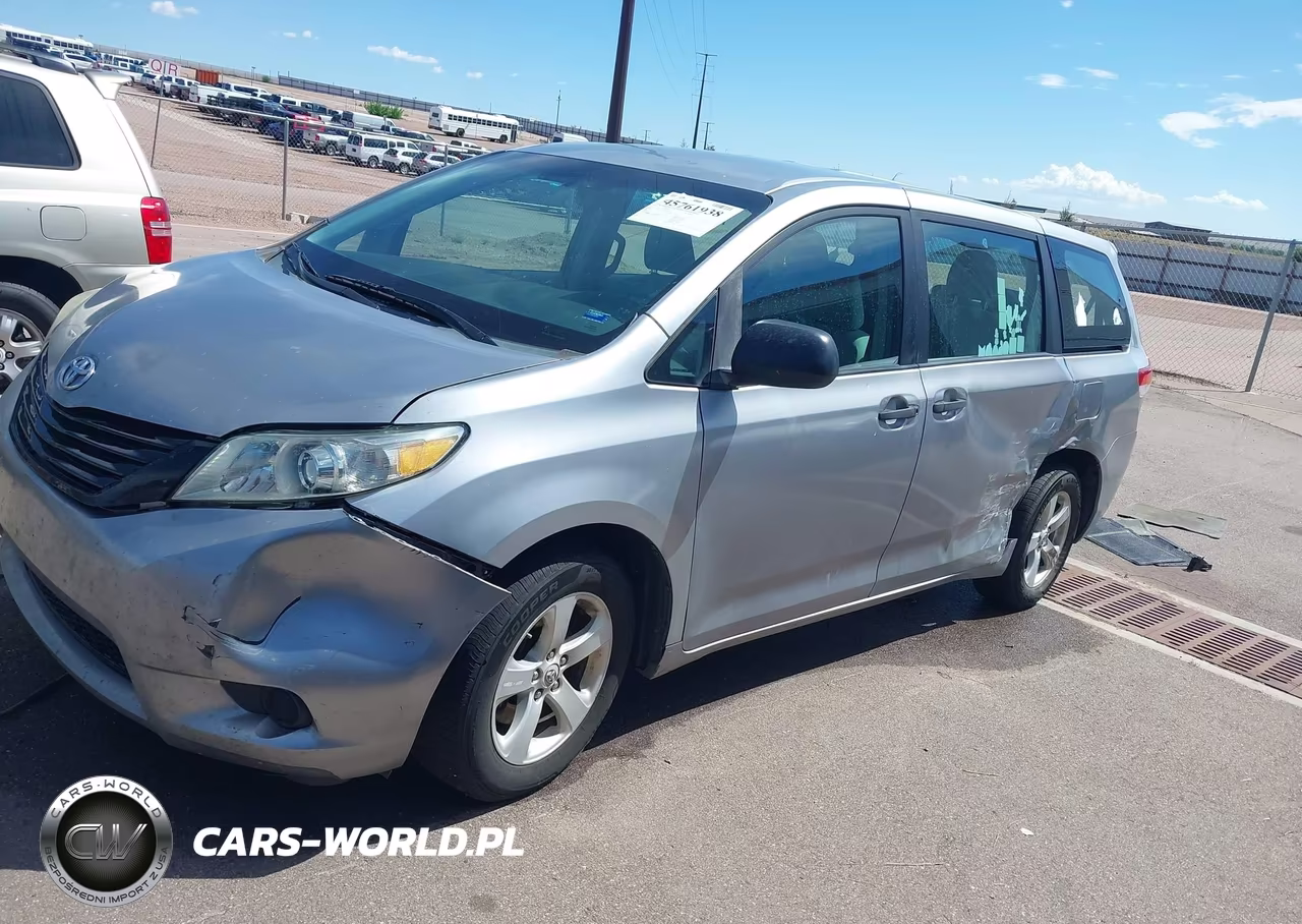 2011 Toyota Sienna VIN:5TDKA3DC3BS003048 - 2