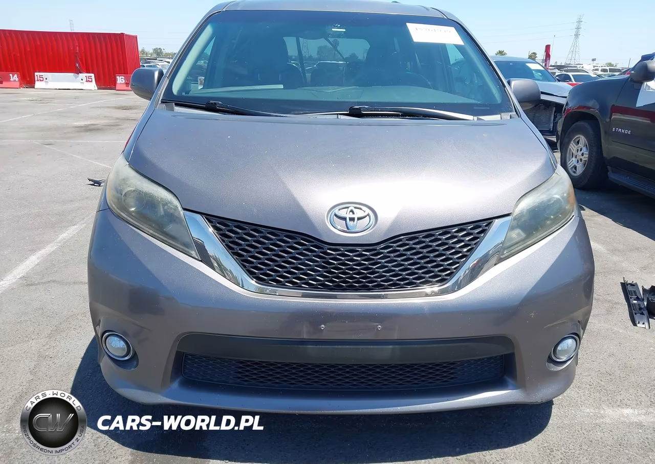 2015 Toyota Sienna Se 8 Passenger VIN:5TDXK3DC5FS644498 - 12