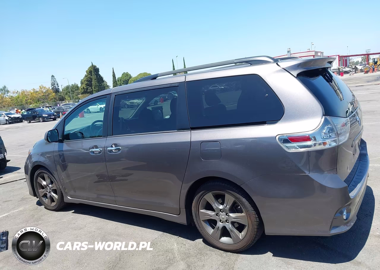 2015 Toyota Sienna Se 8 Passenger VIN:5TDXK3DC5FS644498 - 14